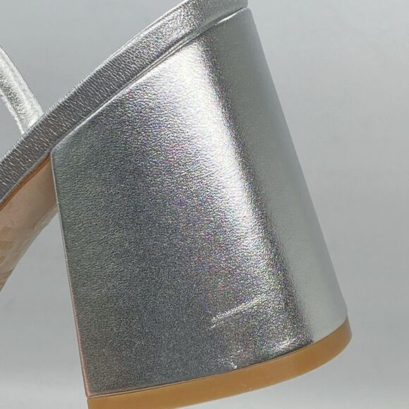 Stuart Weitzman Embellished Metallic Leather Sandals size 8 - Picture 11 of 14